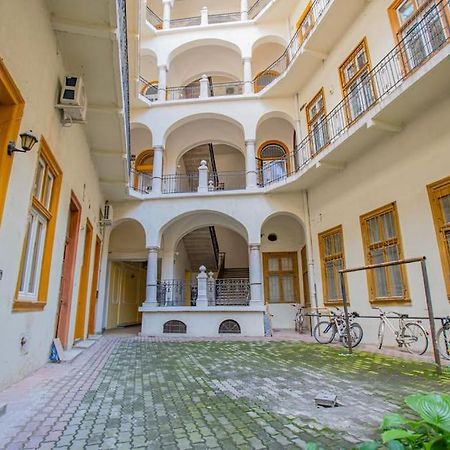 Cute Gallery Flat In Dob Str, Mars 布达佩斯 外观 照片