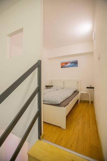 Cute Gallery Flat In Dob Str, Mars 布达佩斯 外观 照片